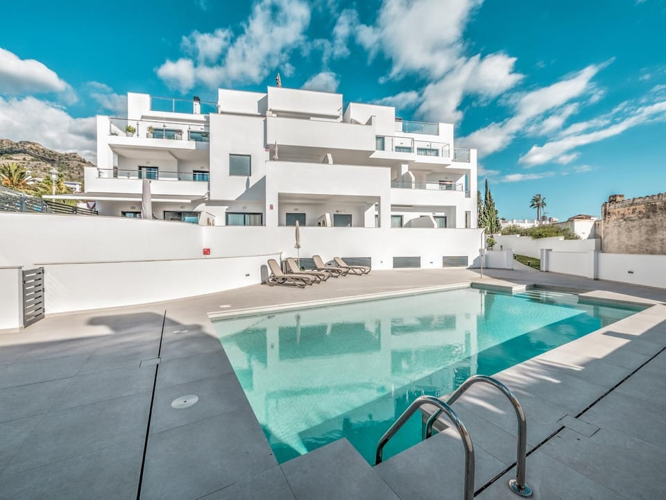 Property building, Pool view, Swimming pool, sunbed