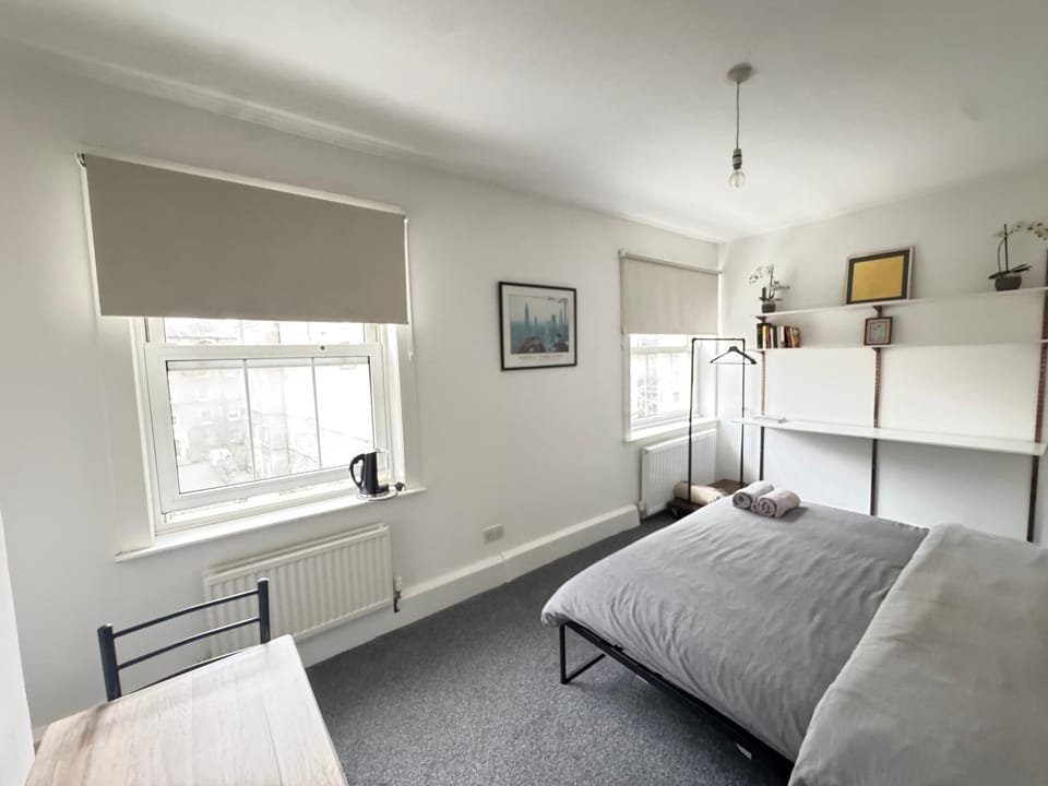 Beautiful Large Room in Central London Vacation rental in London Borough of Islington