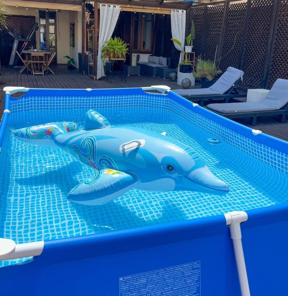 Day, Balcony/Terrace, Swimming pool, Swimming pool, sunbed