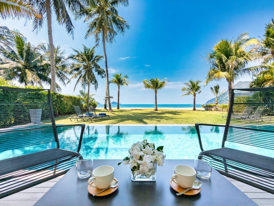 Garden view, Pool view, Sea view, Swimming pool