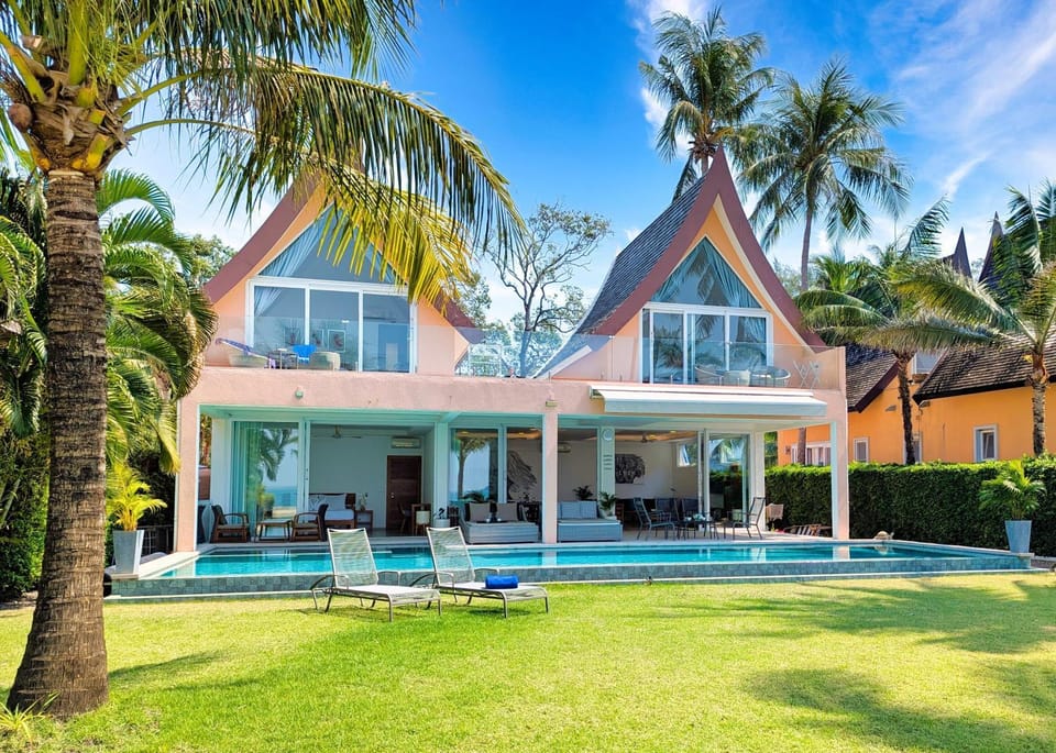 Property building, Swimming pool