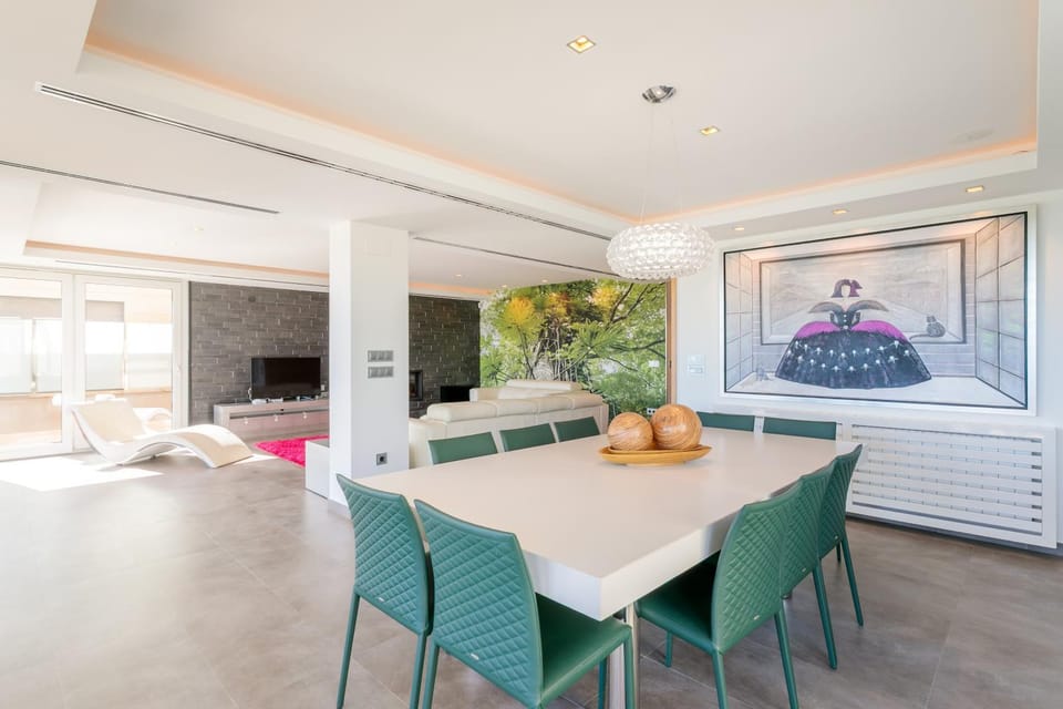 Property building, Living room