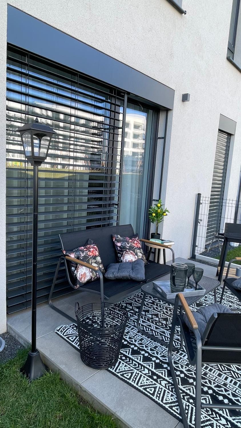 Exclusive City Apartment & Garden Bliss & Near Center & Free Parking Apartment in Slovakia