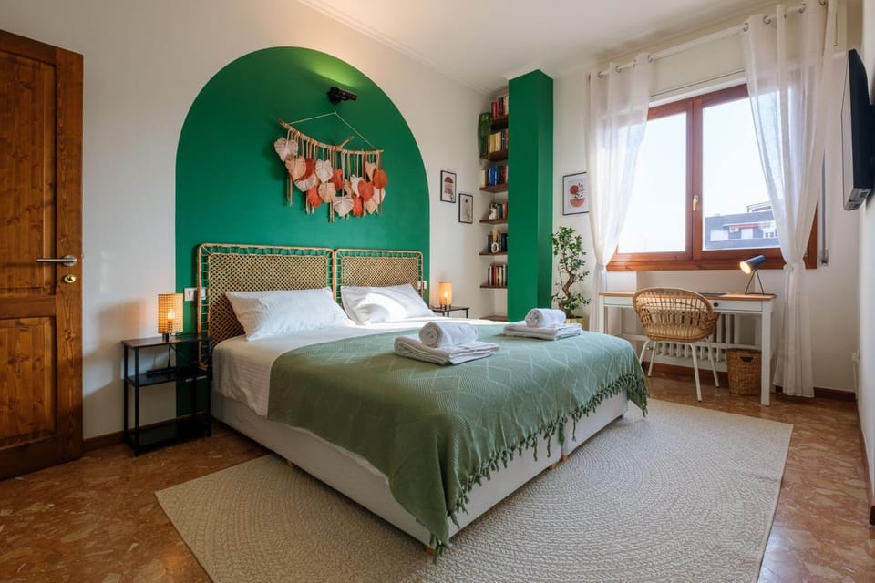 Bed, Photo of the whole room, Bedroom, furniture