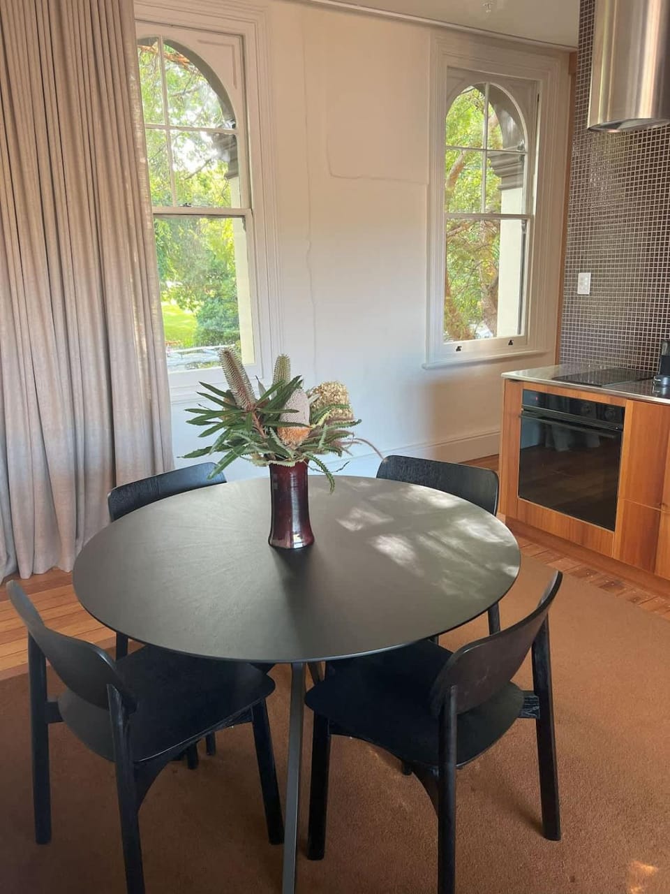 Le Salon Luxury City Apartment with Free Parking Apartment in Launceston