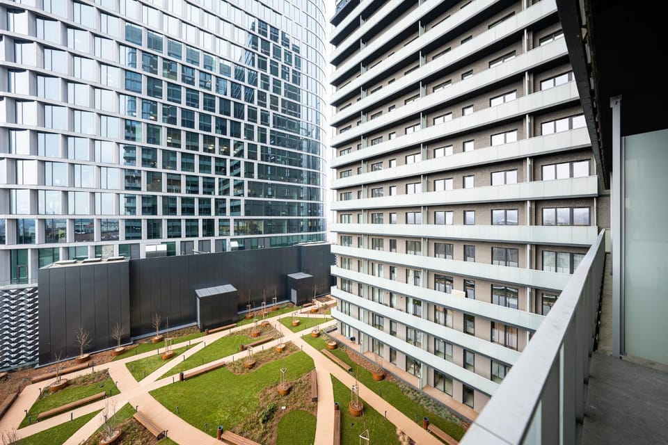 Apartamenty Tespis - Zabrska 15 next to Global Office Park Apartment in Poland