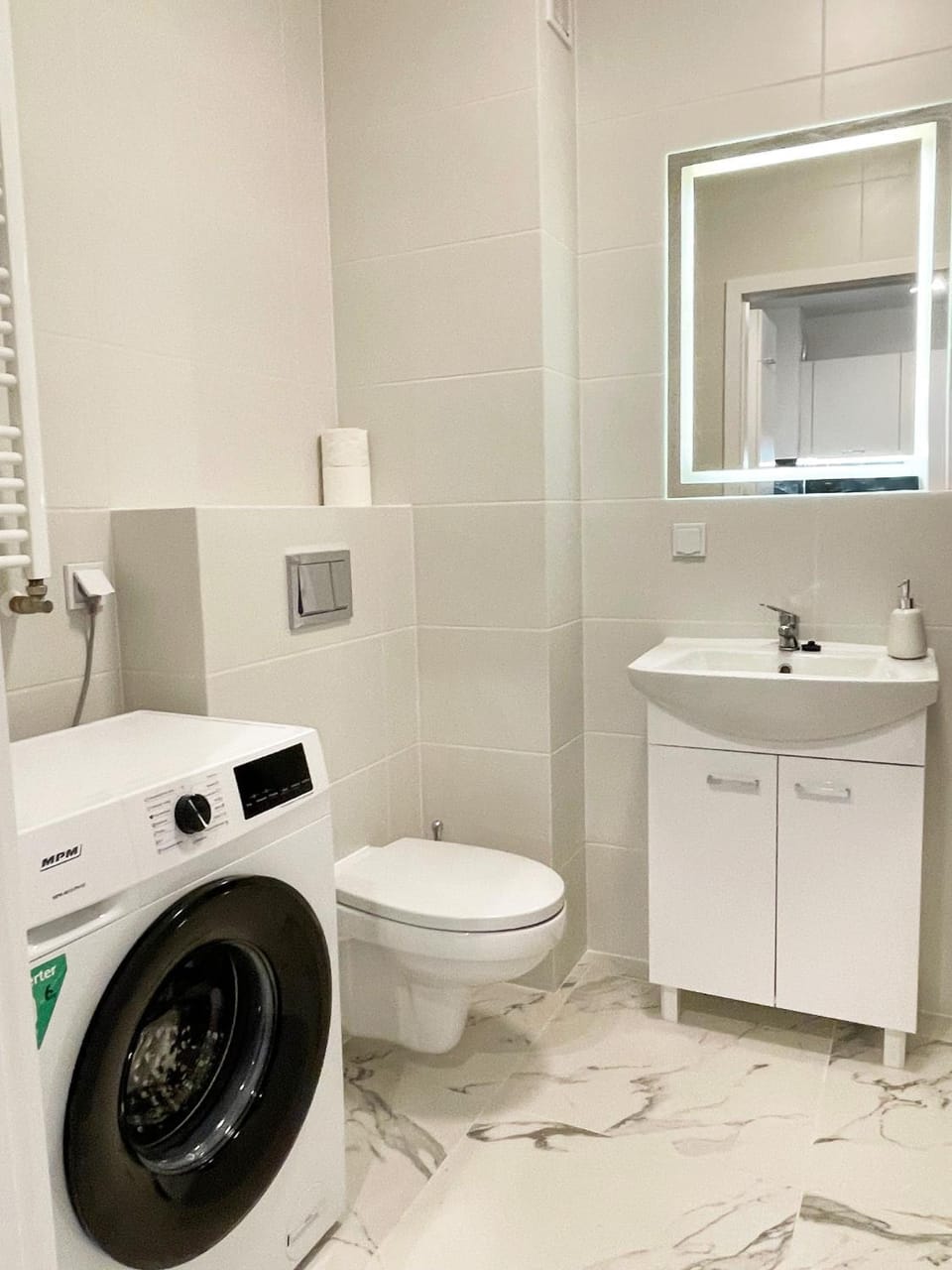 Toilet, Bathroom, washing machine, dryer