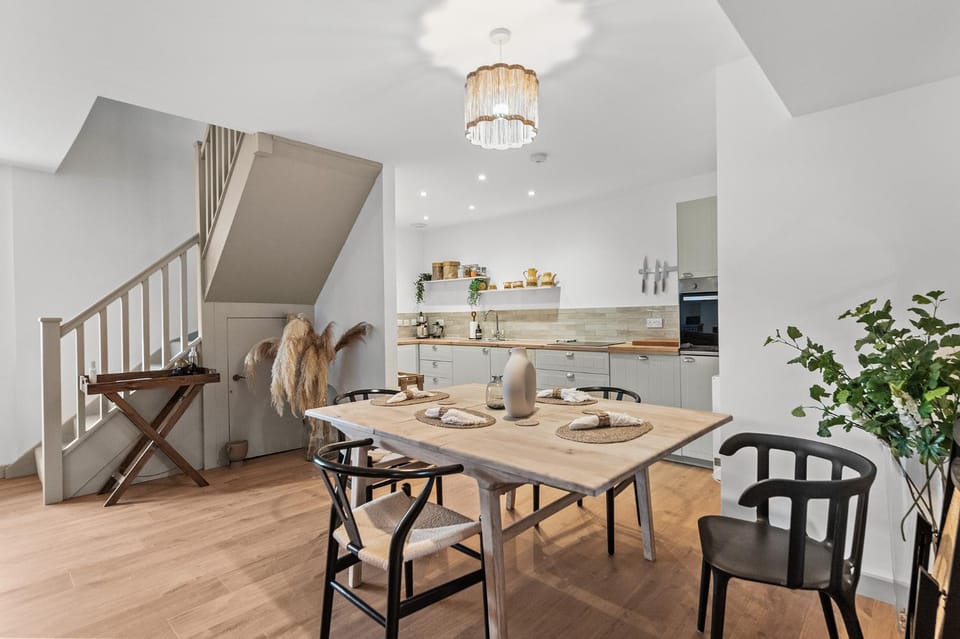 Luxury 3 Bedroom Cottage in Centre of Killin Villa in Killin