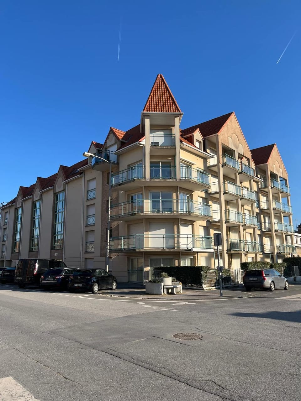 Property building, Location, Parking