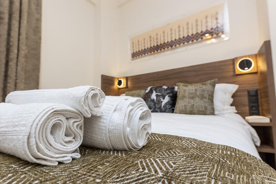 Bed, towels, towels