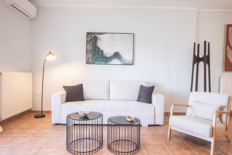 Living room, Seating area, air conditioner
