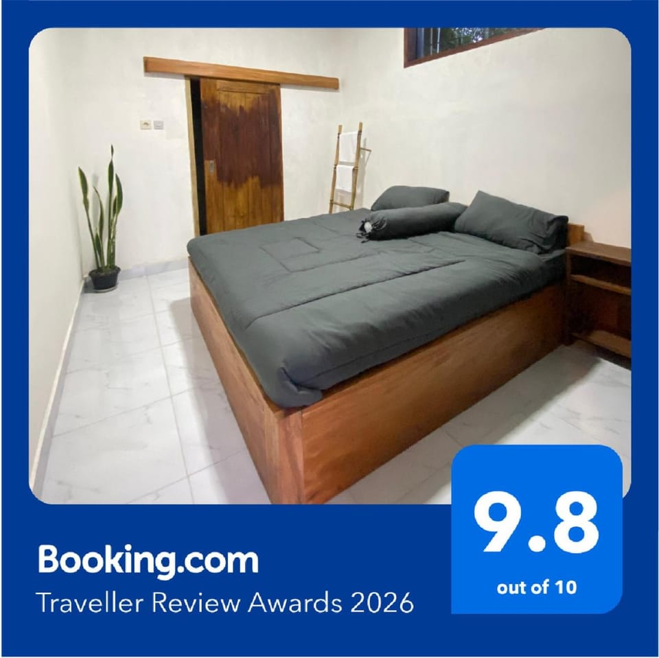 Bedroom, Certificate/Award
