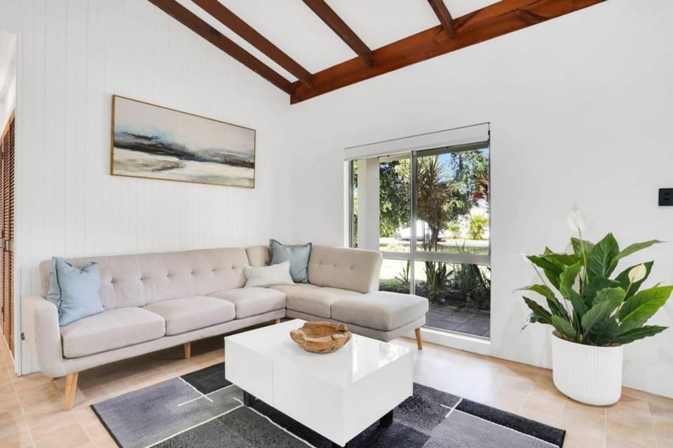 Comino on Connemara Villa in Cairns