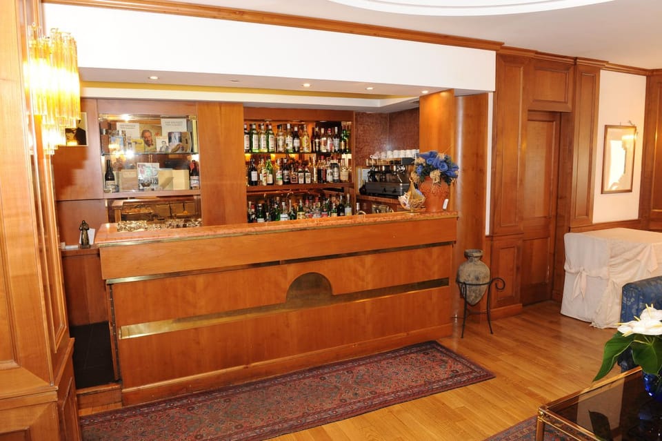 Lounge or bar