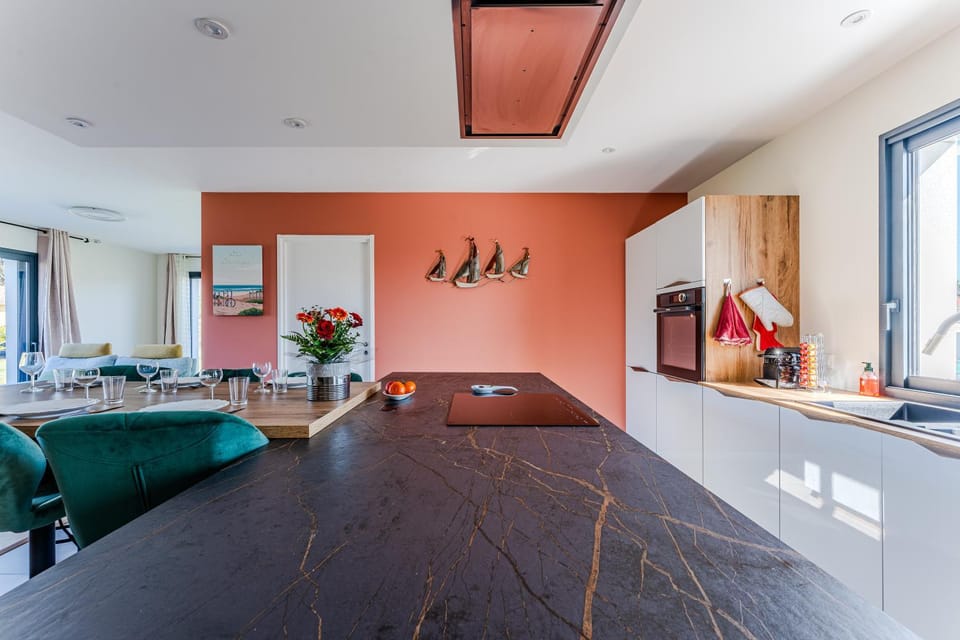 Communal kitchen, stove, stove, kitchen, kitchen