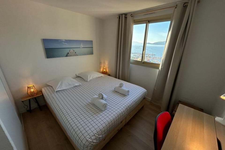 Résidence Mandariniers - T3 for 4 pers - Piscine Apartment in Le Lavandou