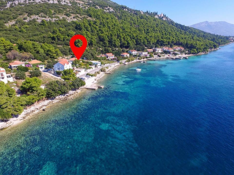 Bella Perna 3-Bedroom beachfront apartment Apartment in Dubrovnik-Neretva County
