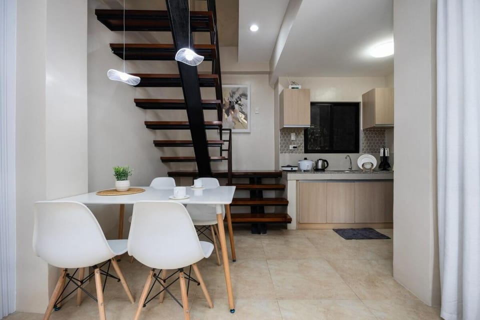 Entire Furnished 3BR House in Central Cebu City with Parking and Washer House in Cebu City