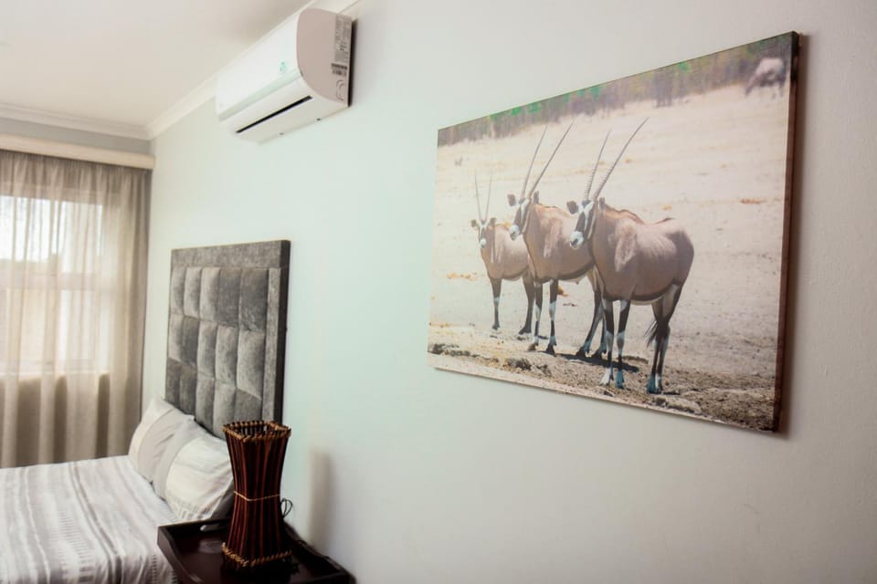 Decorative detail, Bedroom, air conditioner