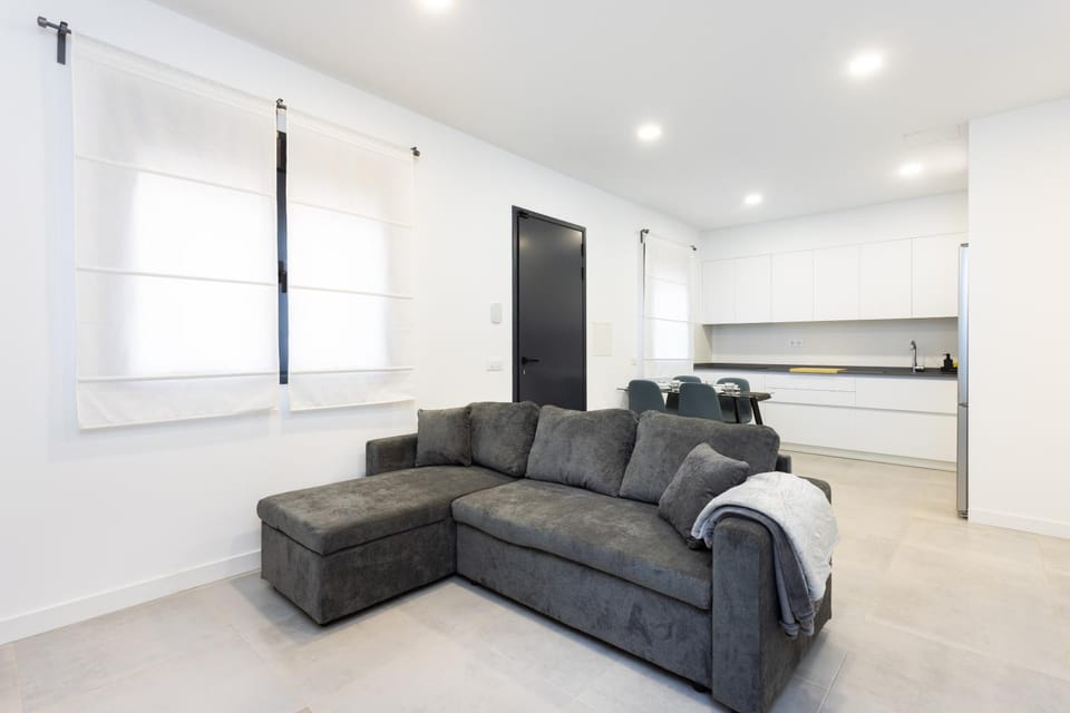 Home2Book Modern Apt Indoor Terrace, La Laguna Apartment in Canary Islands
