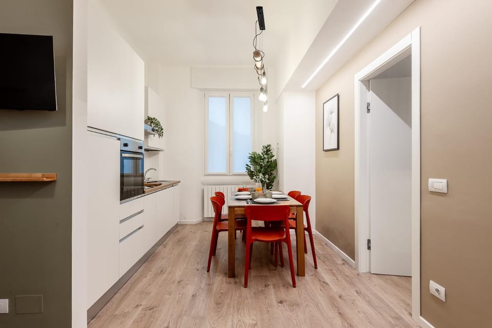 TV and multimedia, Photo of the whole room, Dining area, Lunch, kitchen