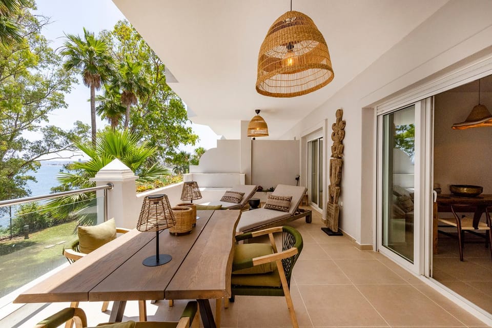 Patio, Day, Natural landscape, View (from property/room), Balcony/Terrace, Living room, Seating area, Dining area, Sea view