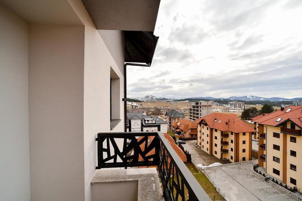 Natural landscape, View (from property/room), Balcony/Terrace, Mountain view
