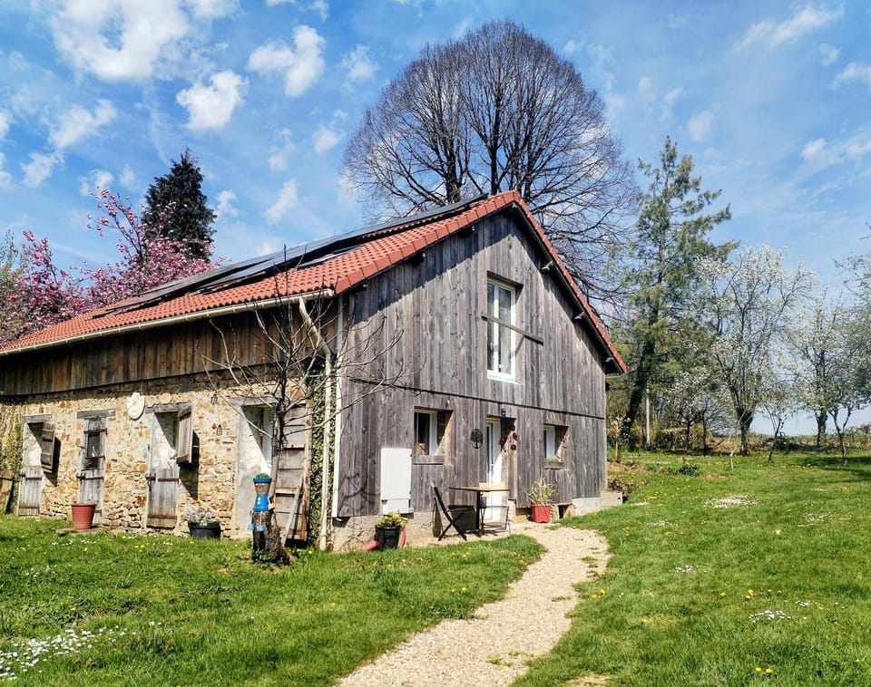 Limousin, Saint Vitte sur Briance Vacances au Verger de Nova House in Nouvelle-Aquitaine