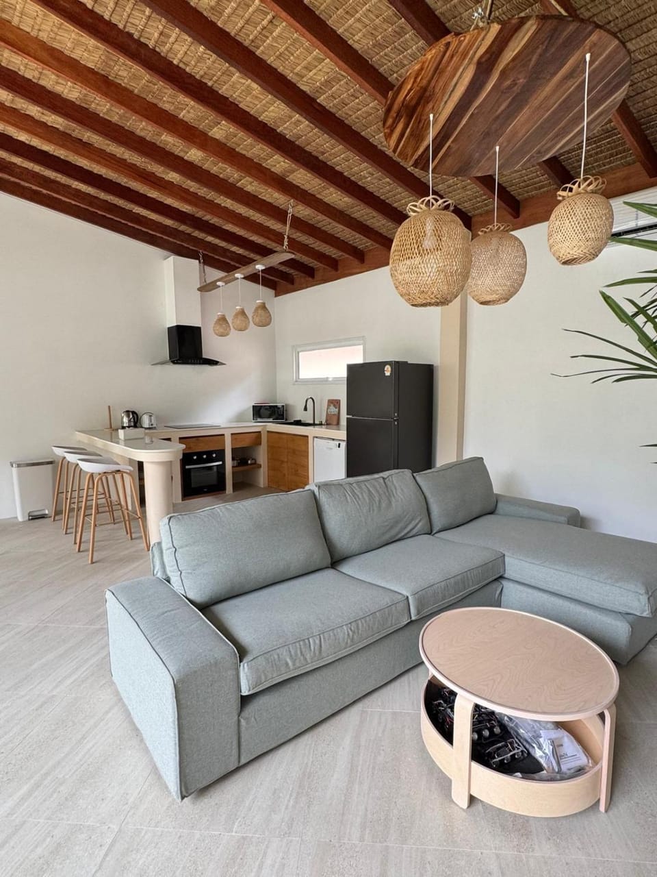 Communal lounge/ TV room, TV and multimedia, Living room