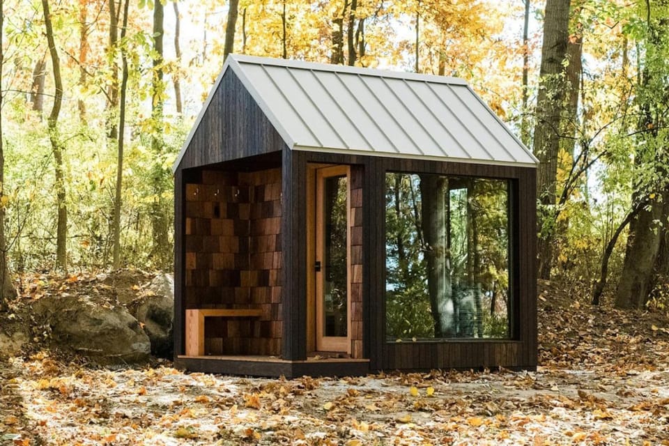 Wooded Cottage in Elizabethtown with hot tub and sauna House in Pennsylvania