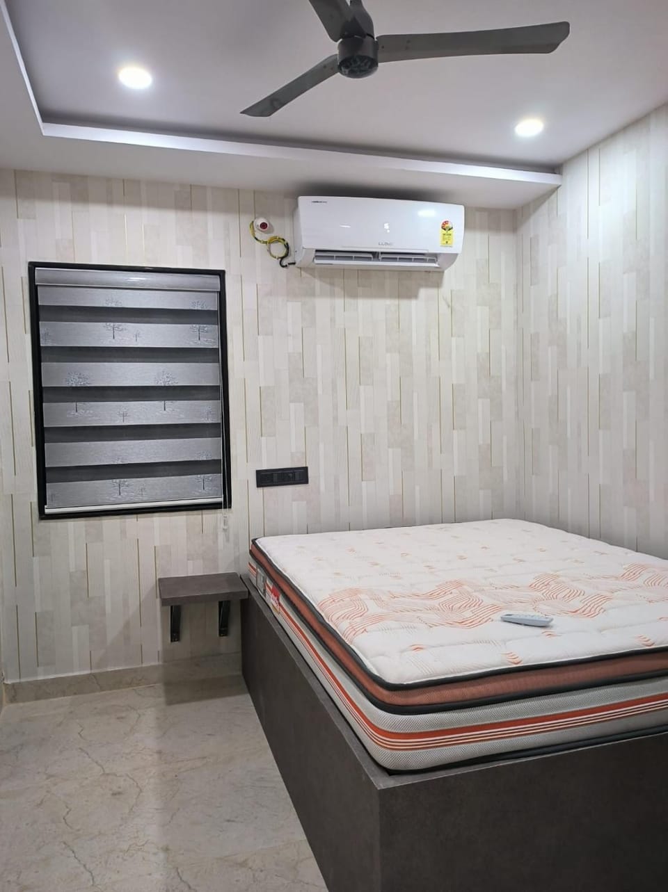 Bed, Bedroom, air conditioner