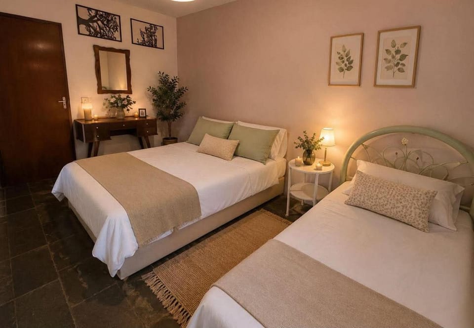 Sítio pousada recanto curió Bed and Breakfast in Ibiúna