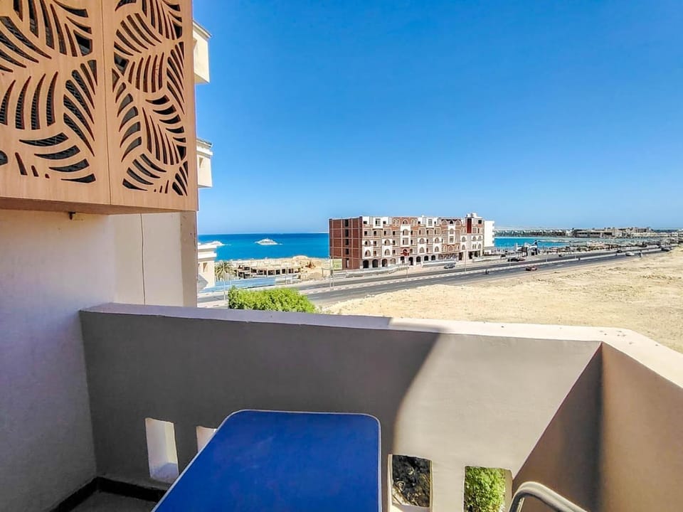 View (from property/room), Balcony/Terrace, Beach, Sea view