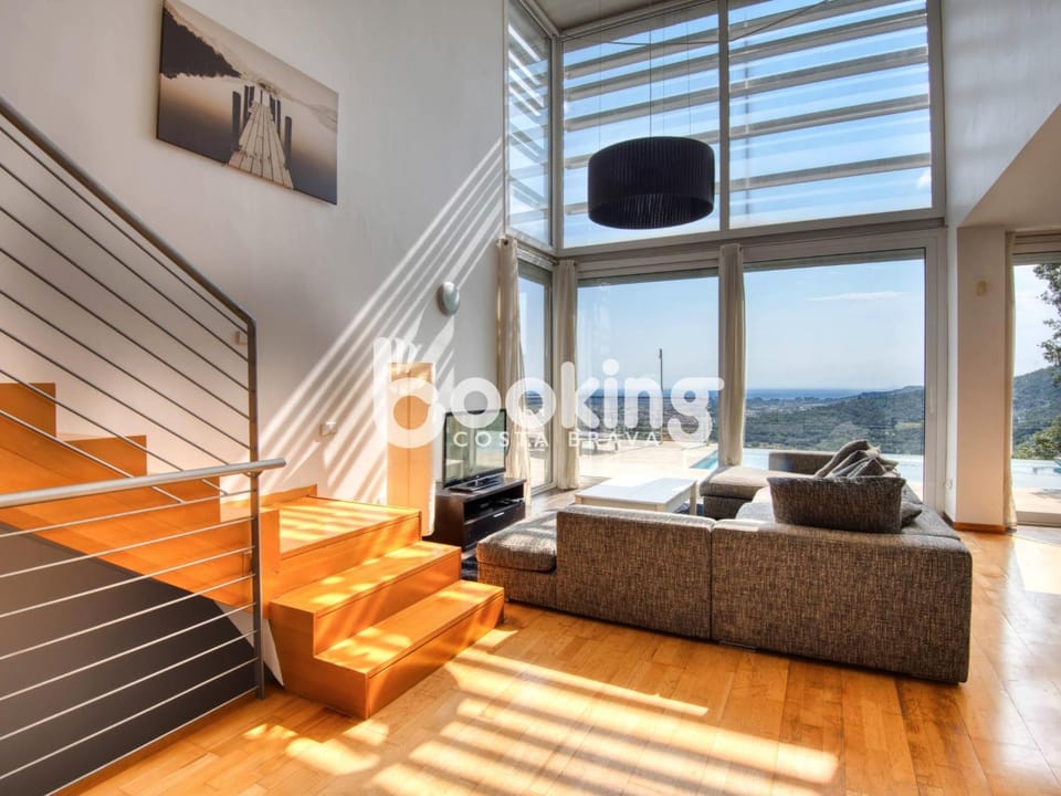 Living room, Sea view