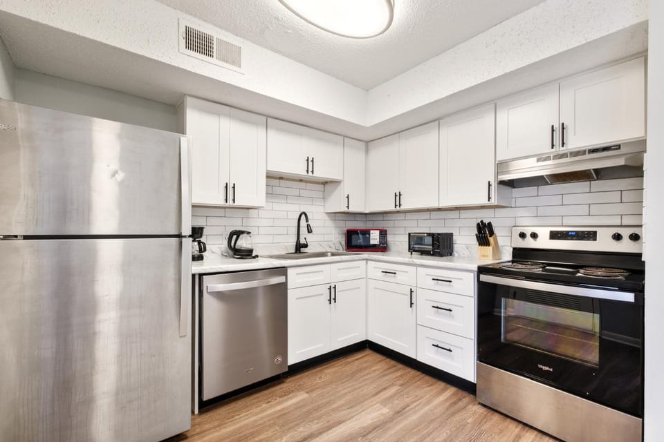 Brentwood U2 I Cozy & Comfy I 2Bd I Free Parking Apartment in Nashville