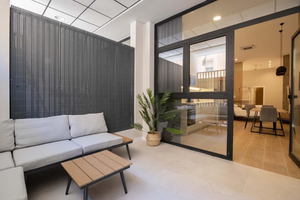 Patio, Off site, Balcony/Terrace