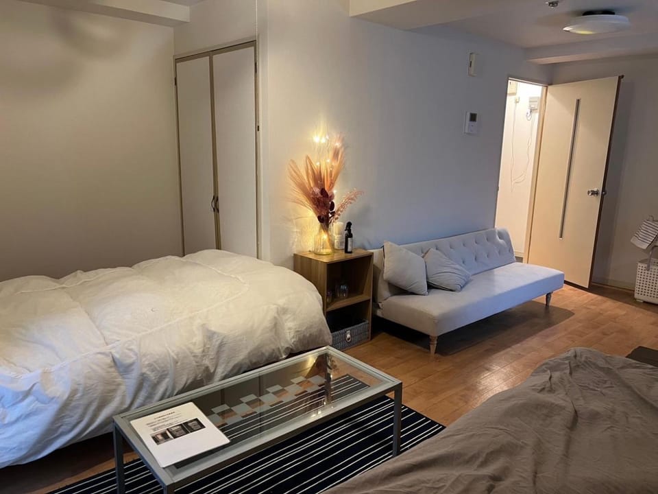 Bed, Living room, Bedroom
