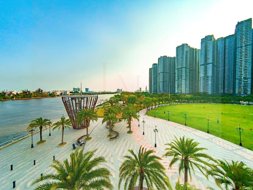 Nearby landmark, Natural landscape