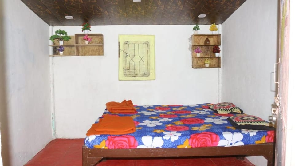 BookHolidays 18 Aangan Lonavala Camping Campground/ 
RV Resort in Maharashtra