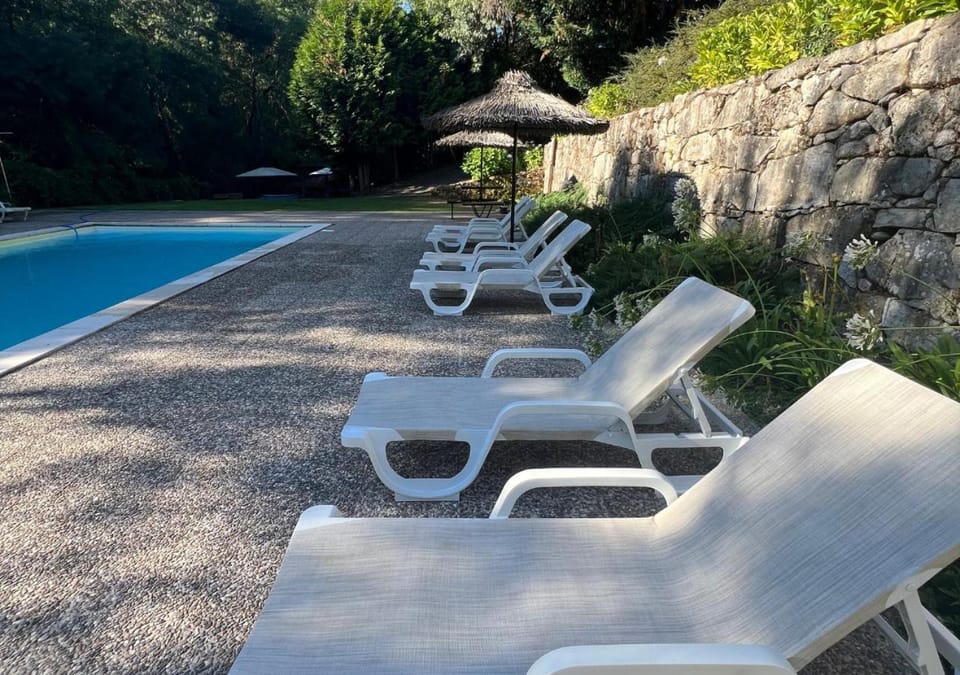 Swimming pool, sunbed