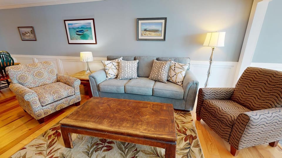 Surf and Turf Apartment in Folly Beach