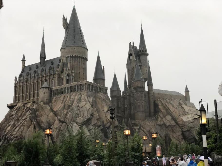 Magical 5-Bedroom Villa Near Universal's Wizarding World Villa in Kissimmee