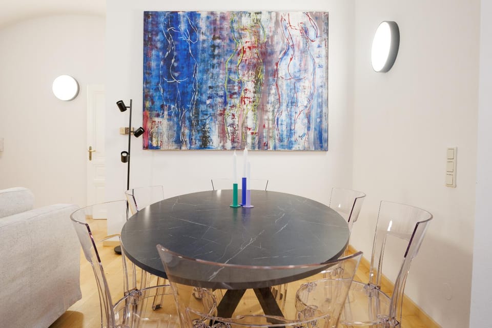 Living room, Seating area, Dining area