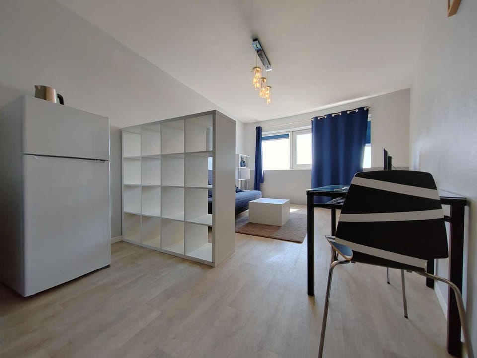 Appt Studio LA ROCHELLE - LR110-F56 Apartment in La Rochelle
