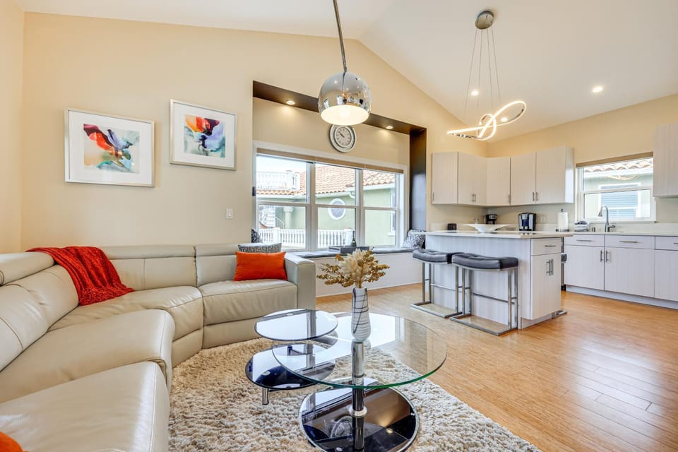 Watch Dolphins: St Augustine Gem Near Downtown! Apartment in Saint Augustine