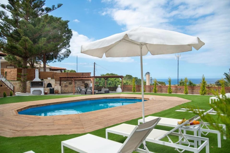 Patio, Spring, Day, Natural landscape, Garden, Garden view, Pool view, Sea view, Swimming pool, sunbed