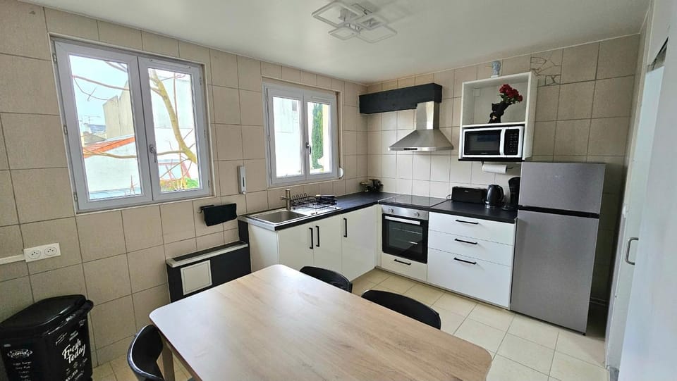 Blue Duplex Proche Paris & Stade De France Apartment in Drancy