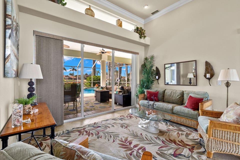 Remodeled gulf access villa w/boat lift & electric heated pool! Villa Havannah - SWFL Rentals Villa in Cape Coral