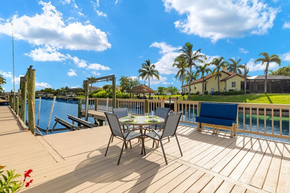 Remodeled gulf access villa w/boat lift & electric heated pool! Villa Havannah - SWFL Rentals Villa in Cape Coral