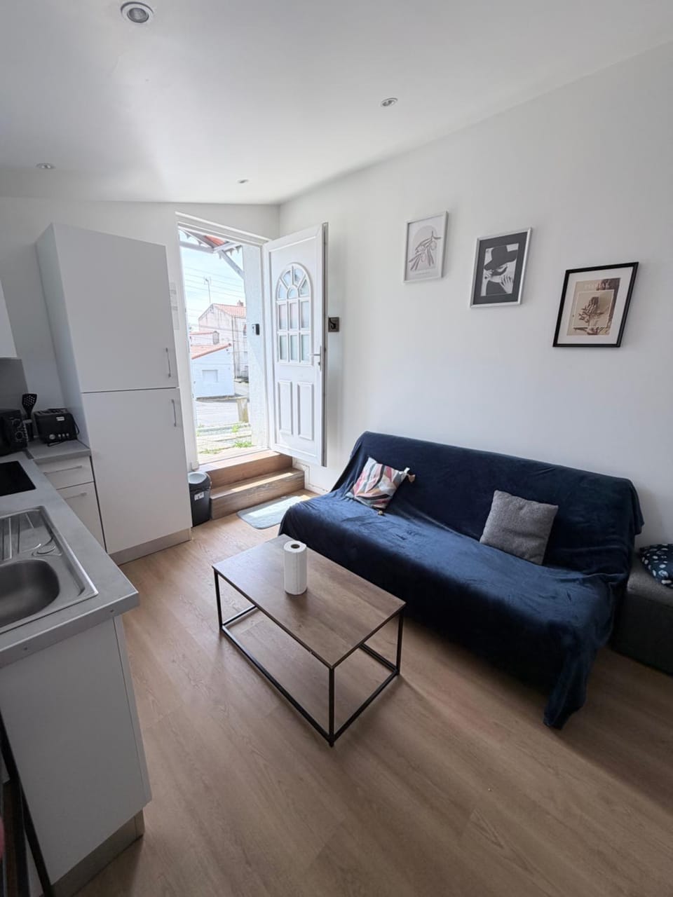 Appartement RDC vu sur jardin appart C Apartment in Pays de la Loire